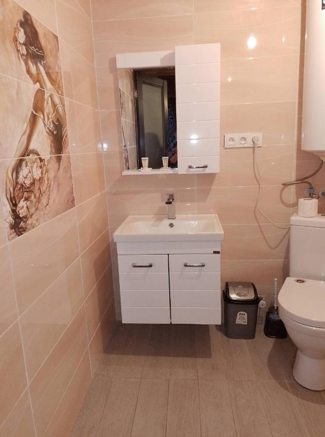 Guest House Khergiani Μέστια Εξωτερικό φωτογραφία