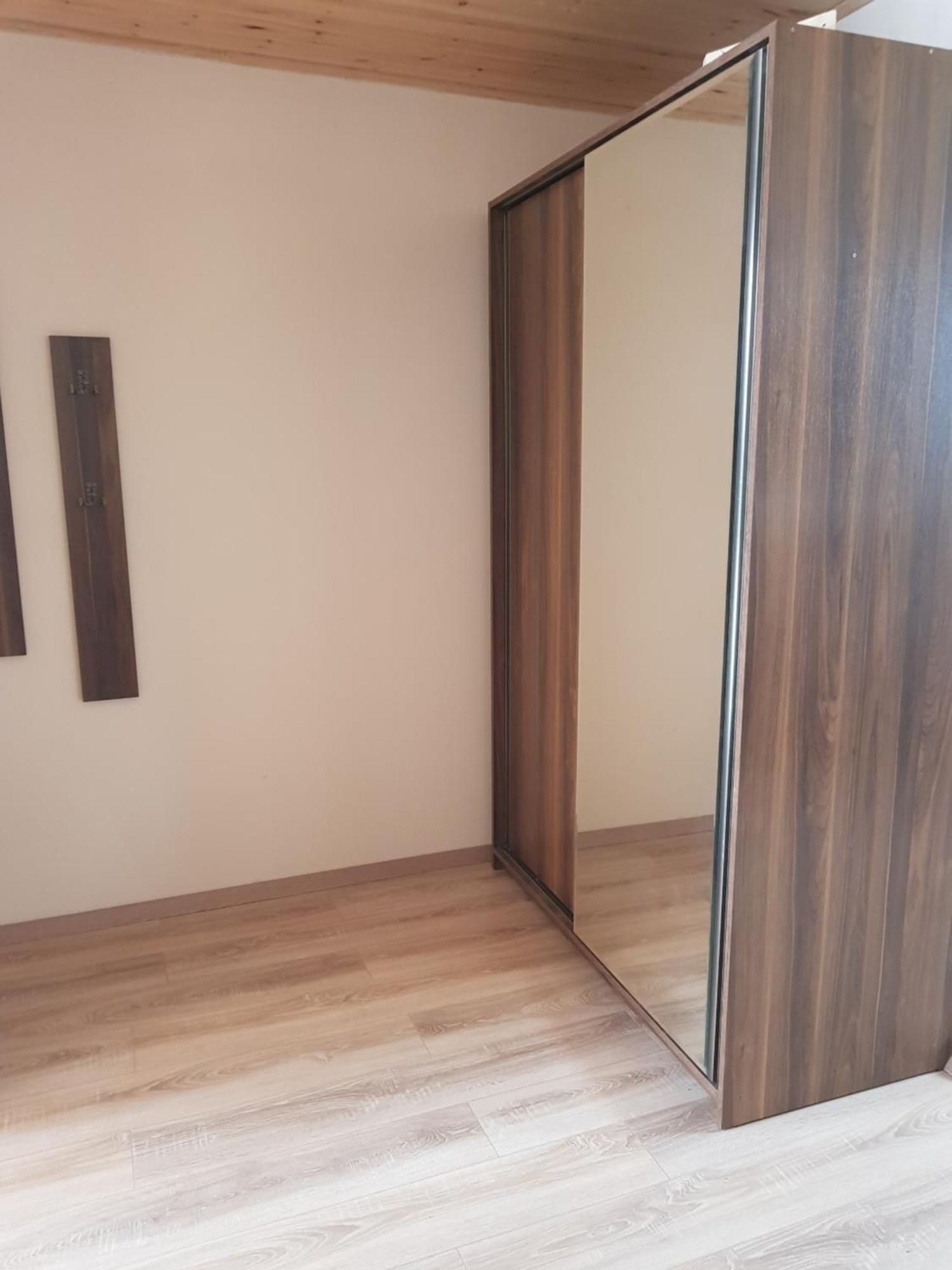 Guest House Khergiani Μέστια Δωμάτιο φωτογραφία