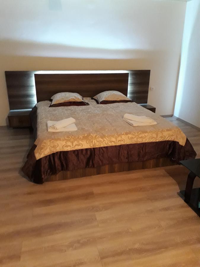 Guest House Khergiani Μέστια Εξωτερικό φωτογραφία