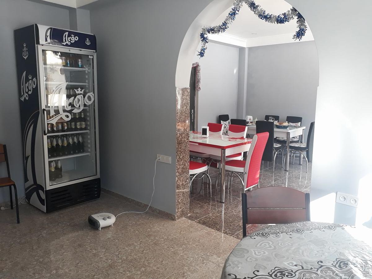 Guest House Khergiani Μέστια Εξωτερικό φωτογραφία