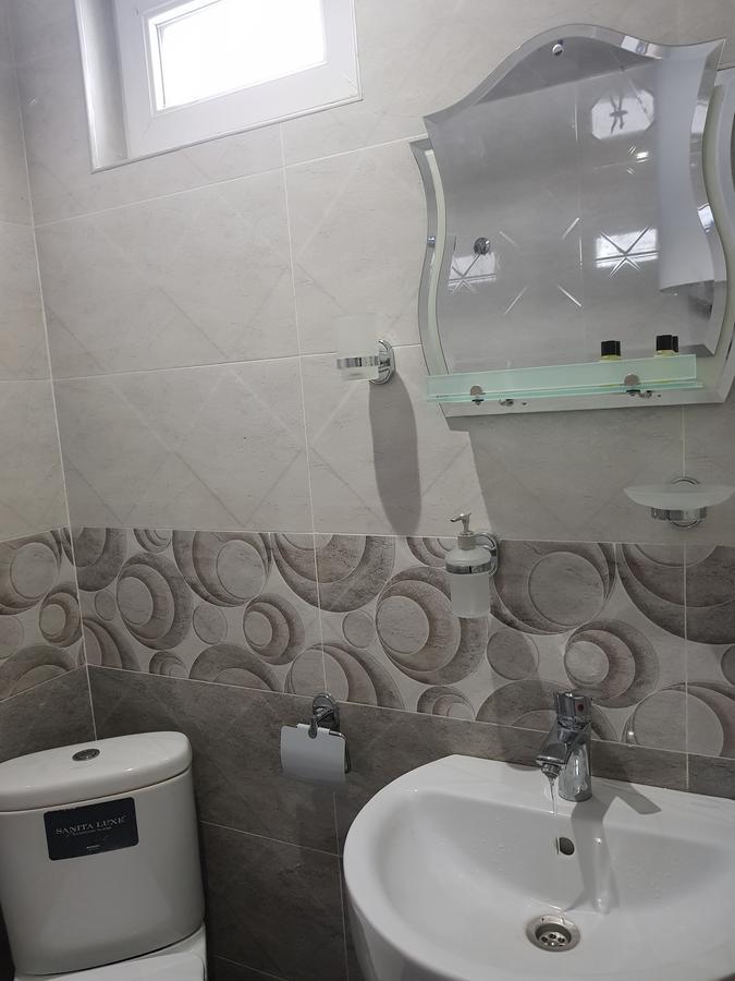 Guest House Khergiani Μέστια Εξωτερικό φωτογραφία