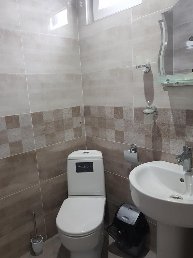 Guest House Khergiani Μέστια Εξωτερικό φωτογραφία