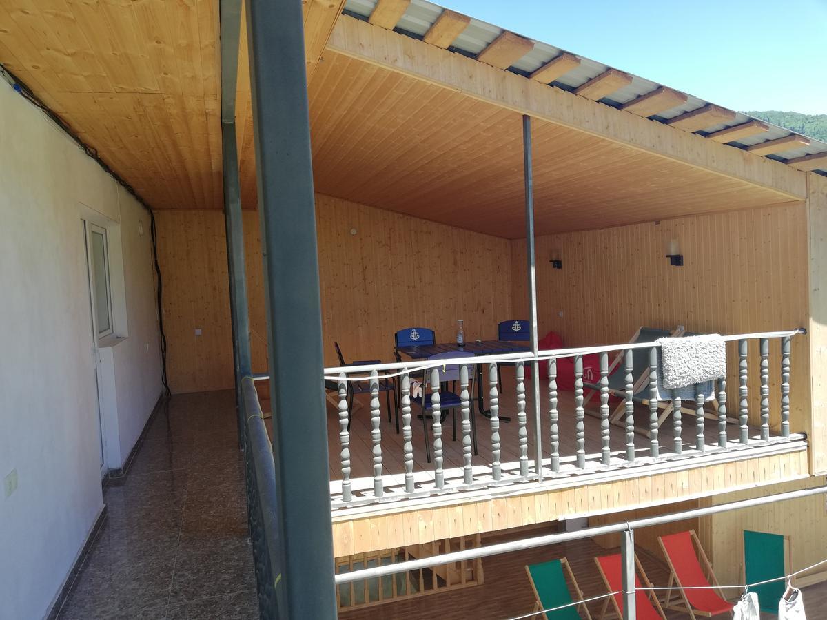Guest House Khergiani Μέστια Εξωτερικό φωτογραφία