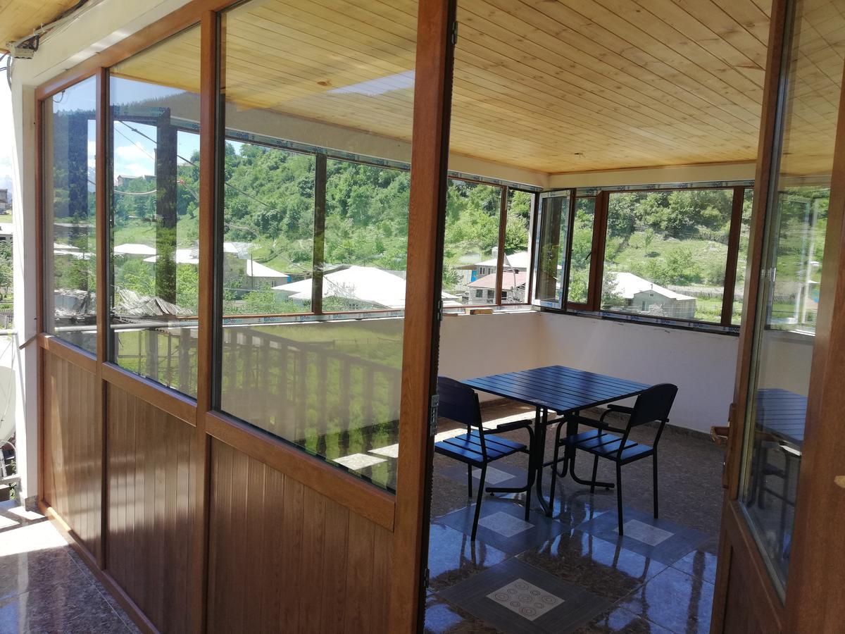 Guest House Khergiani Μέστια Εξωτερικό φωτογραφία